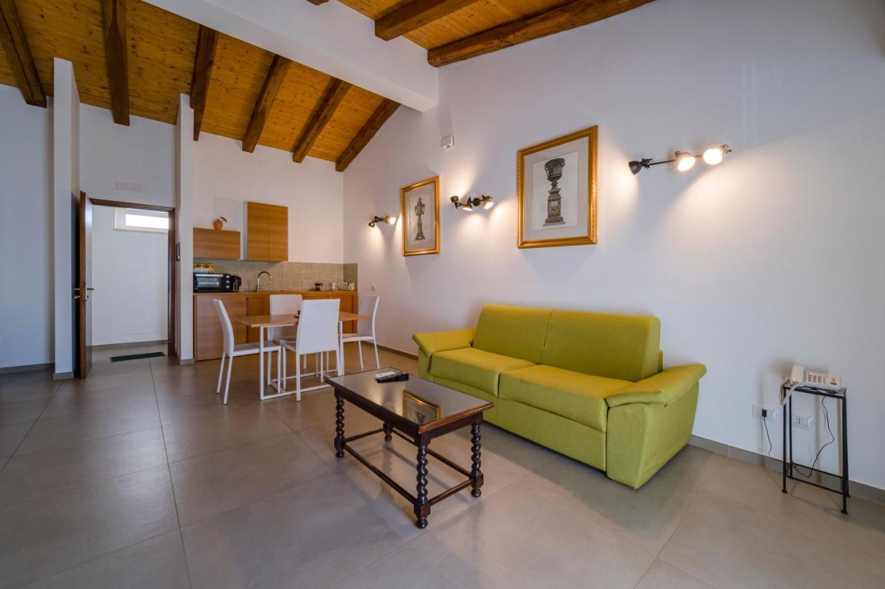 Don Vittorio Country Village Трапитело Екстериор снимка