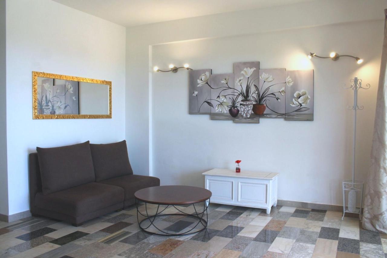 Don Vittorio Country Village Трапитело Екстериор снимка